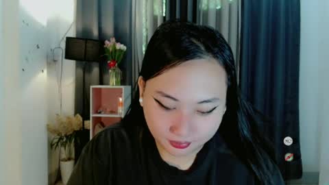 Snapshot of kennaxx69 chatting on June 2026 03:08:01 AM kennaxx69 online show from June 2026 03:08:01 AM