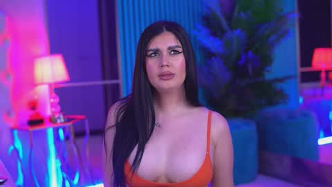 Kendra online show from January 2026 04:00:02 PM