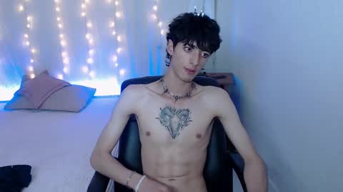 Snapshot of kenny__hot chatting on December 2024 06:39:01 PM kenny online show from December 2024 06:39:01 PM