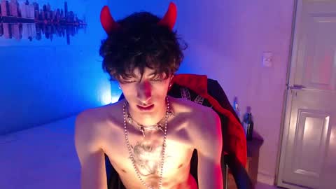 Snapshot of kenny__hot chatting on February 2025 07:15:01 AM kenny online show from February 2025 07:15:01 AM