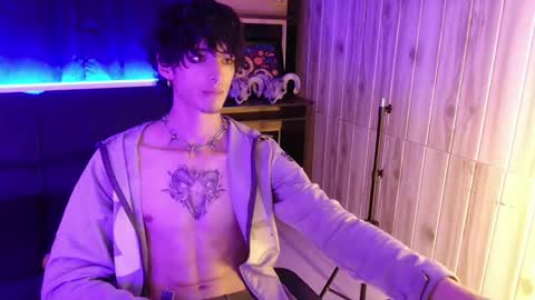 Snapshot of kenny__hot chatting on March 2025 06:50:01 PM kenny online show from March 2025 06:50:01 PM