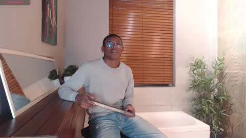 Kenny Thompson online show from February 2026 08:07:01 PM