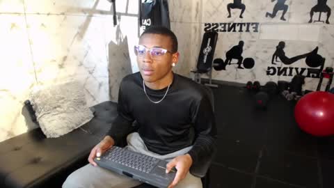 Kenny Thompson online show from February 2026 08:42:02 PM