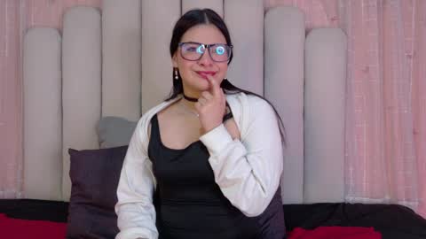 Snapshot of keny_williams chatting on April 2026 03:28:01 AM Keny online show from April 2026 03:28:01 AM