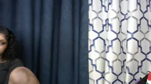 kering_lovly online show from December 2025 07:10:01 PM