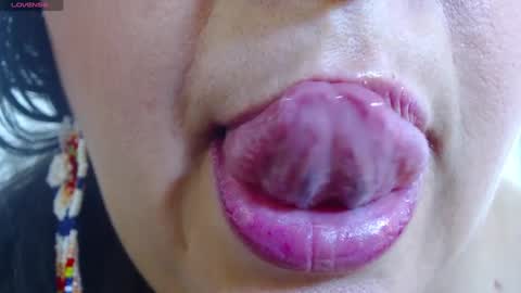 Snapshot of kerly_doll chatting on February 2025 07:53:02 PM K E R L Y online show from February 2025 07:53:02 PM