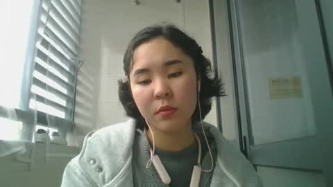 Jenny  online show from January 2026 12:04:01 AM