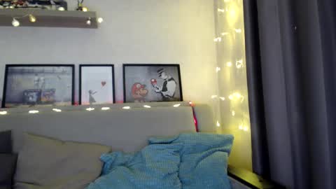 kessiecage online show from December 2024 11:09:01 PM