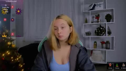 Ketrin online show from December 2025 06:09:01 AM