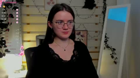 Ketrin online show from February 2026 03:01:01 PM