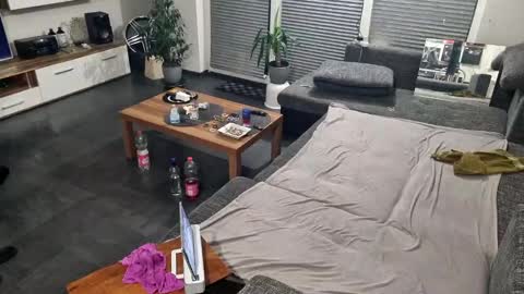 Snapshot of kevin8414 chatting on January 2025 10:08:02 PM Nicoalone14 online show from January 2025 10:08:02 PM