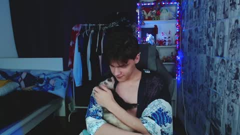 Kevin online show from December 2024 04:51:02 AM