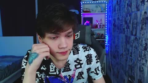 Kevin online show from February 2025 04:41:02 AM