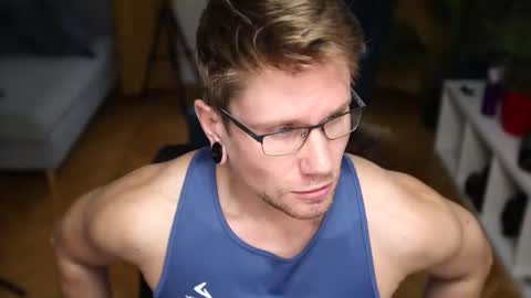 Kev online show from November 2025 09:43:01 AM