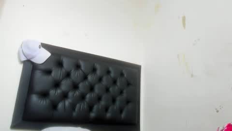 Snapshot of kevinkewma chatting on September 2025 06:31:02 PM kevinkewma online show from September 2025 06:31:02 PM