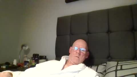 Snapshot of kevlooking4sez chatting on December 2024 12:12:02 AM kevlooking4sez online show from December 2024 12:12:02 AM