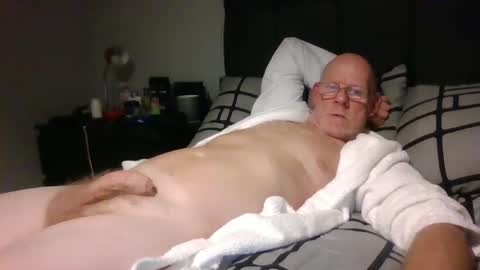 Snapshot of kevlooking4sez chatting on December 2024 02:24:01 AM kevlooking4sez online show from December 2024 02:24:01 AM