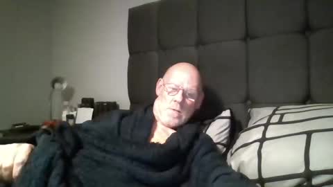 Snapshot of kevlooking4sez chatting on December 2024 09:45:02 PM kevlooking4sez online show from December 2024 09:45:02 PM
