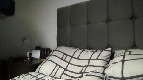 Snapshot of kevlooking4sez chatting on December 2024 01:07:01 AM kevlooking4sez online show from December 2024 01:07:01 AM