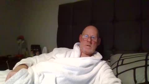 Snapshot of kevlooking4sez chatting on February 2025 11:48:02 PM kevlooking4sez online show from February 2025 11:48:02 PM