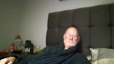 Snapshot of kevlooking4sez chatting on October 2025 12:28:02 AM kevlooking4sez online show from October 2025 12:28:02 AM