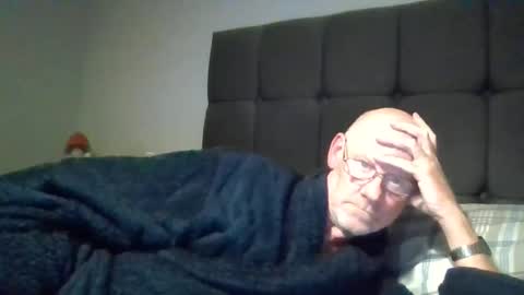 Snapshot of kevlooking4sez chatting on November 2025 01:40:01 AM kevlooking4sez online show from November 2025 01:40:01 AM