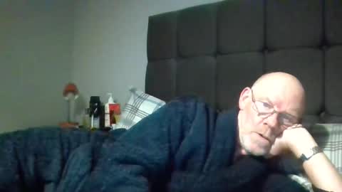 Snapshot of kevlooking4sez chatting on November 2025 12:22:01 AM kevlooking4sez online show from November 2025 12:22:01 AM