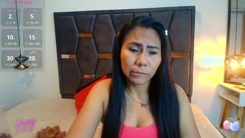 Snapshot of keyla_brunette_ chatting on May 2026 12:56:01 PM KEYLA BRUNETTE online show from May 2026 12:56:01 PM