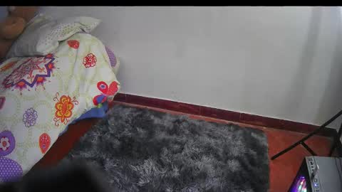 Keyla online show from December 2025 06:38:01 PM