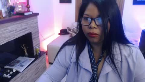 Snapshot of keylathomson chatting on May 2026 10:32:02 AM Keyla online show from May 2026 10:32:02 AM