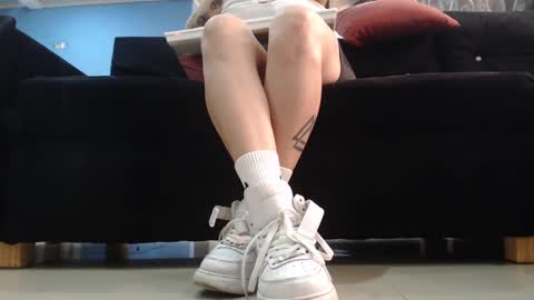     online show from January 2025 10:23:01 PM