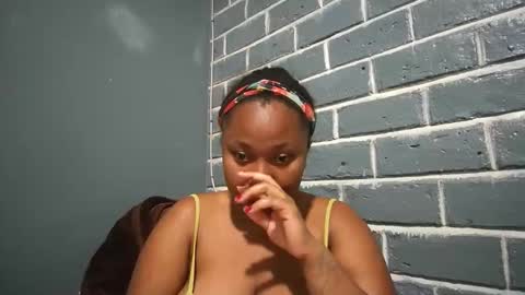 kezia0910 online show from November 2025 12:17:01 PM