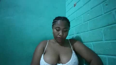 kezia0910 online show from December 2025 07:21:02 PM