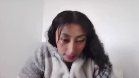 Snapshot of khaleesi_j chatting on February 2025 03:32:02 PM khaleesi_j online show from February 2025 03:32:02 PM