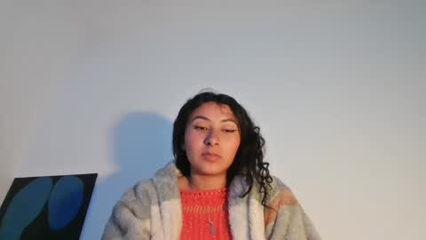 Snapshot of khaleesi_j chatting on March 2025 12:52:02 PM khaleesi_j online show from March 2025 12:52:02 PM