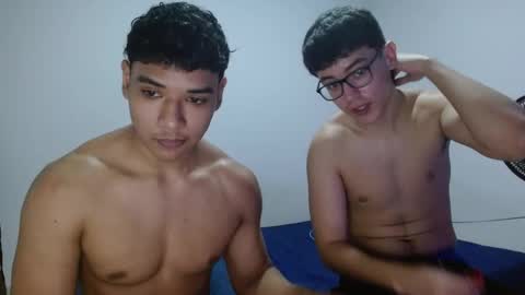 Snapshot of khan_nn chatting on November 2025 03:39:01 AM Khan Belic online show from November 2025 03:39:01 AM