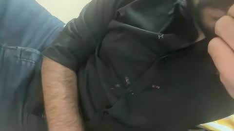 Snapshot of khaqan4u chatting on October 2025 06:20:02 PM khaqan4u online show from October 2025 06:20:02 PM