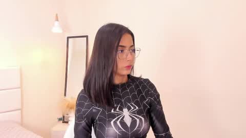 Khloe online show from June 2026 01:57:01 PM