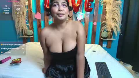 KHLOE online show from February 2026 09:33:01 PM