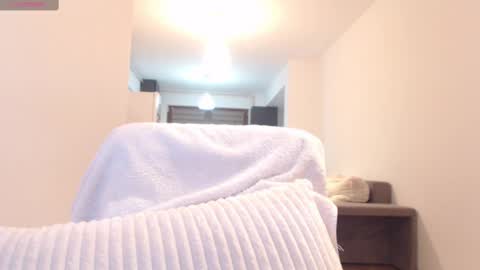 Khloe online show from March 2025 05:11:02 PM