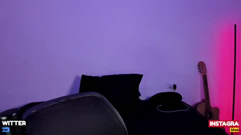 khozler_ online show from January 2025 01:16:02 PM