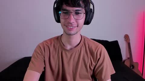 khozler_ online show from February 2025 03:23:01 AM