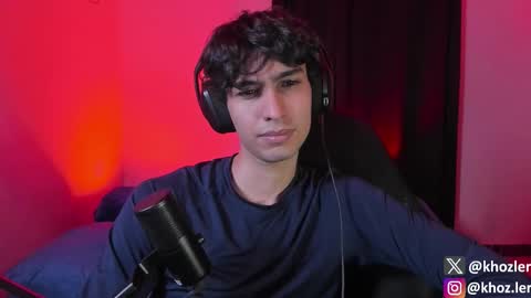 khozler_ online show from October 2025 02:36:02 AM