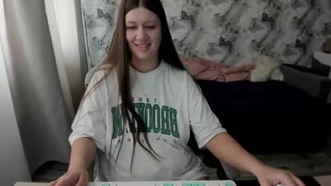 kianna_dior_ online show from June 2026 10:15:01 AM