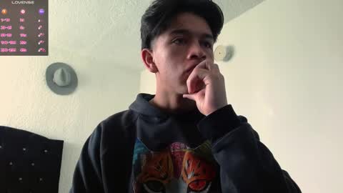 Adrian  Chlloe online show from November 2025 02:43:02 PM