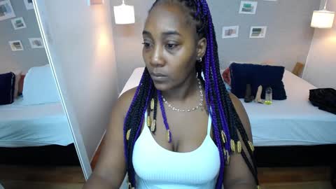 Snapshot of kiara_evanss chatting on January 2025 12:53:02 PM Kiara online show from January 2025 12:53:02 PM