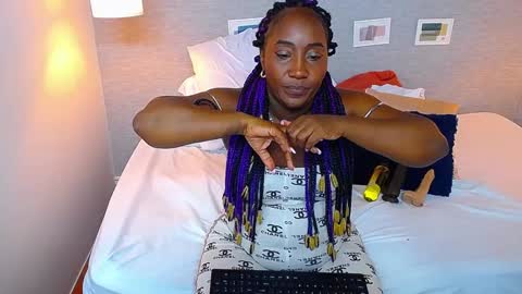 Snapshot of kiara_evanss chatting on January 2025 11:19:01 PM Kiara online show from January 2025 11:19:01 PM