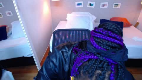 Snapshot of kiara_evanss chatting on January 2025 05:33:02 PM Kiara online show from January 2025 05:33:02 PM