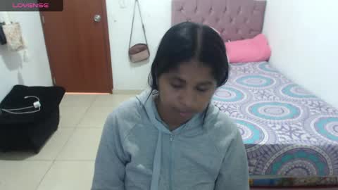 Kiara online show from February 2025 06:39:01 PM