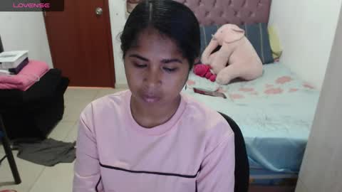 Kiara online show from September 2025 06:30:01 PM